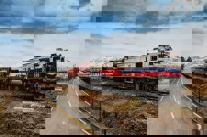 YENİ TURİSTİK TRENLER YOLA ÇIKIYOR