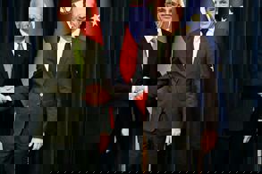 BAKAN URALOĞLU, SLOVENYA BAŞBAKANI İLE GÖRÜŞTÜ