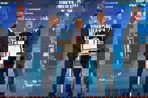 YENİ NESİL DEMİRYOLU ARAÇLARI HİZMETE HAZIR