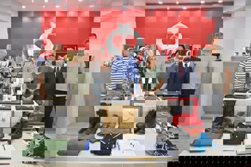 BAKAN URALOĞLU’NDAN 15 TEMMUZ ŞEHİDİNİN AİLESİNE ZİYARET