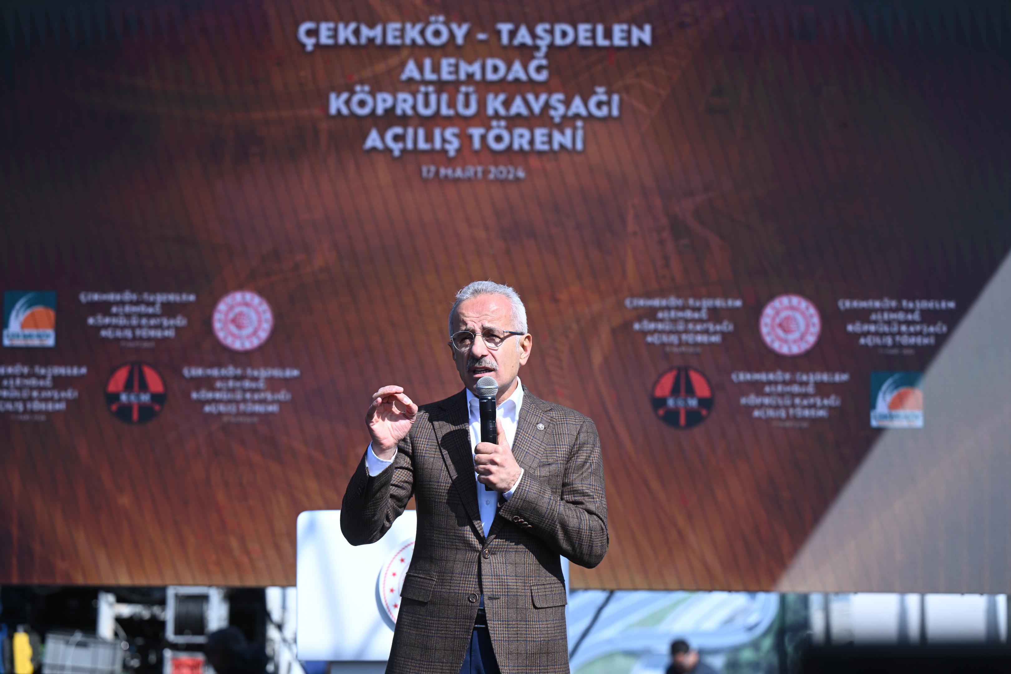 ÇEKMEKÖY-TAŞDELEN -ALEMDAĞ KÖPRÜLÜ KAVŞAĞI AÇILDI