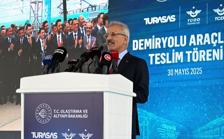 STRATEJİK YÜK VAGONLARI GÜNEŞ ENERJİSİYLE ÜRETİLECEK