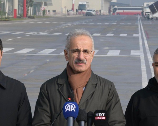 HATAY’IN HAVA ULAŞIMI GÜÇLENİYOR