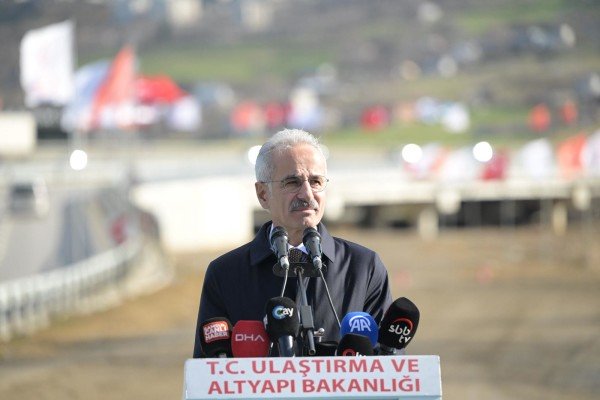 KARADENİZ’İN TRANSİT TRAFİĞİNE NEFES