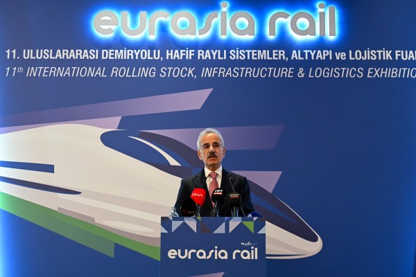 RAYLI SİSTEMLERE 500 MİLYON LİRALIK DESTEK