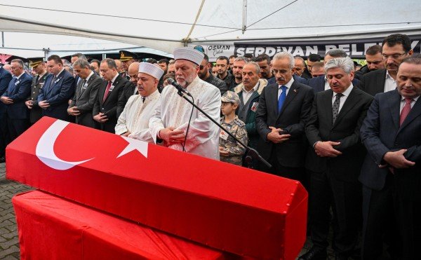 SAKARYA ŞEHİDİNİ UĞURLADI