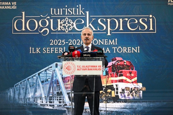 TURİSTİK DOĞU EKSPRESİ YENİ SEZONA BAŞLADI