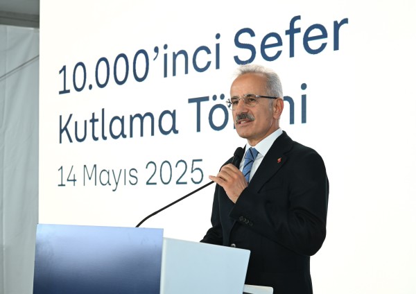 TÜRKİYE-İTALYA ARASINDA 10 BİNİNCİ RO-RO GEMİSİ YOLA ÇIKTI